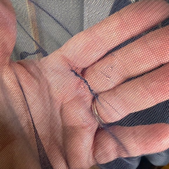 Blondie Nites Navy Gold Embroidered V-Neck V-Back Formal Dress Ball Gown Size 9 - Picture 10 of 16